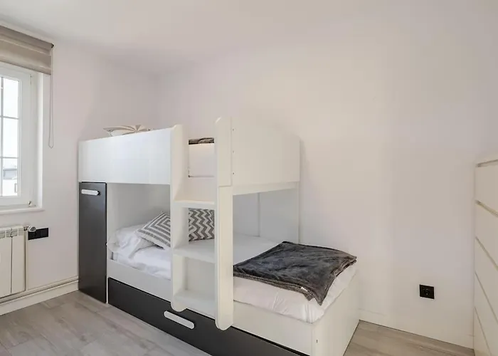 A Neida Casa Con Terraza Con Vistas Al Mar بيت للعطل